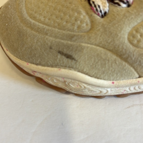 Carter’s Pink Beige Velcro Suede Toddler Sneakers - Picture 4 of 10